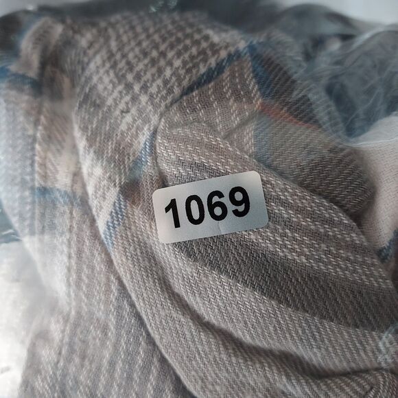 Wrangler Authentics Men’s Quilted Hooded Flannel Shirt Jacket Gray Plaid, Medium - Picture 14 of 14